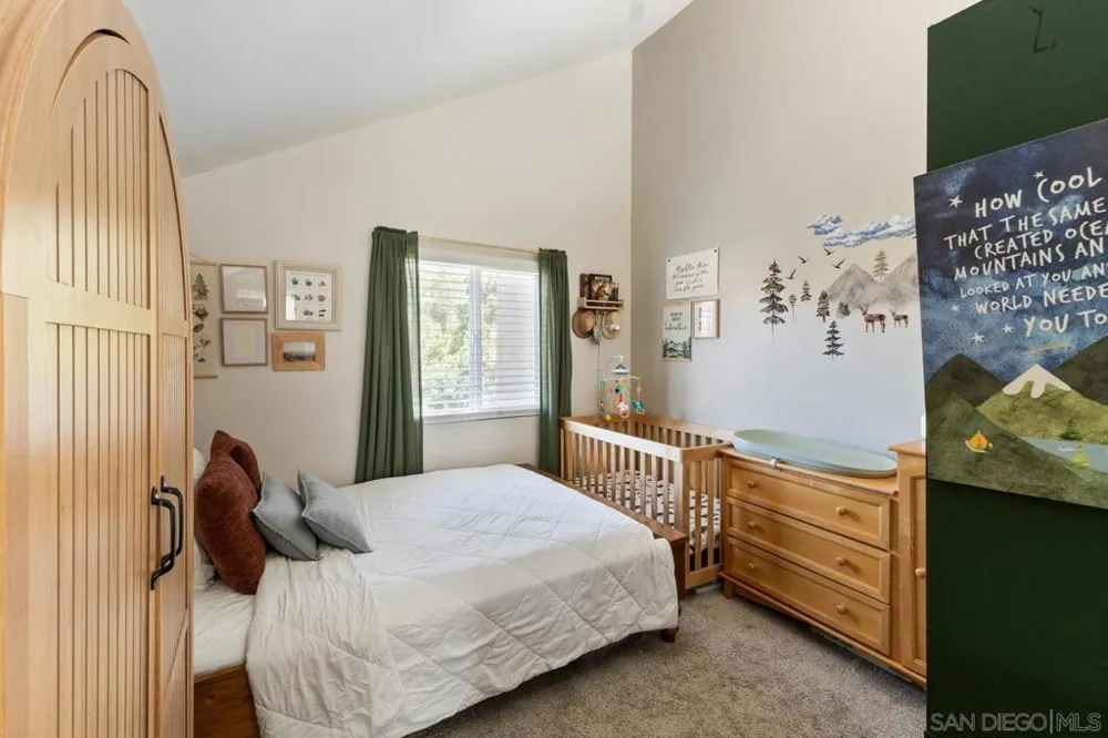 23952 Green Haven Ramona, CA 92065