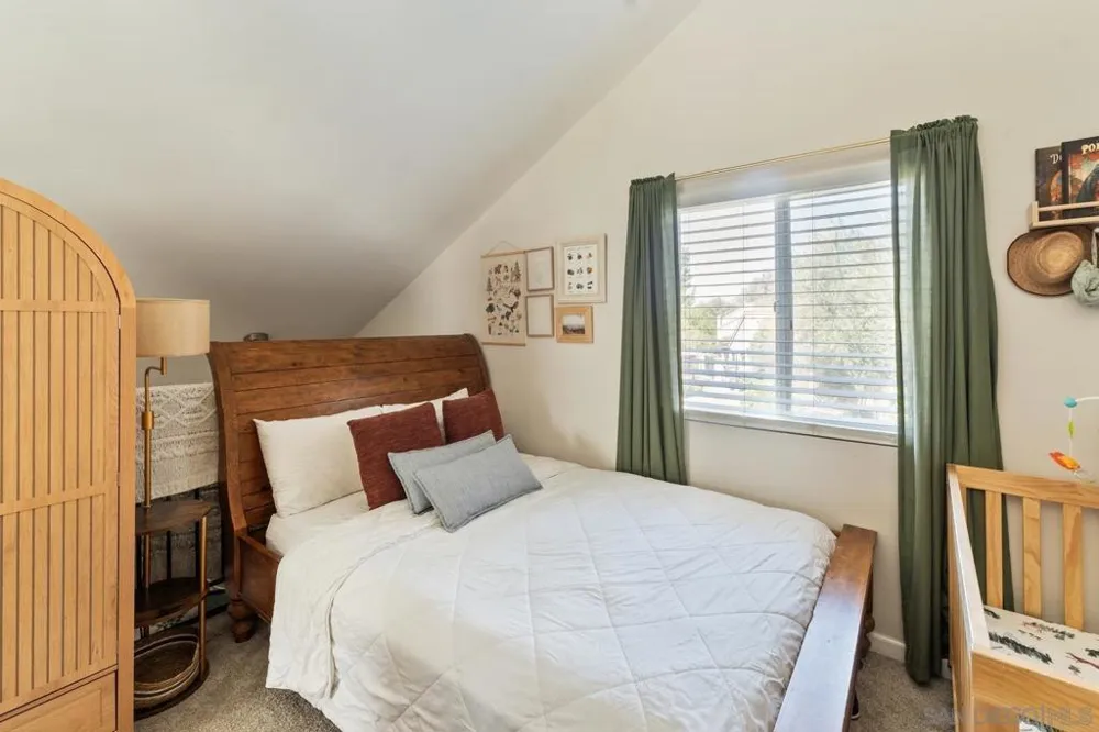 23952 Green Haven Ramona, CA 92065