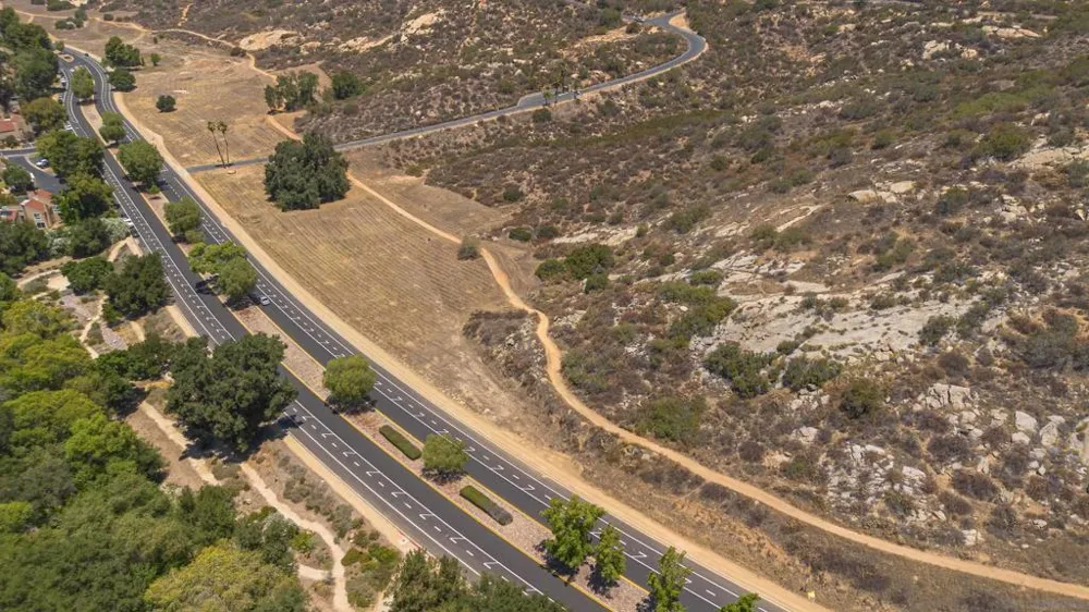 23952 Green Haven Ramona, CA 92065