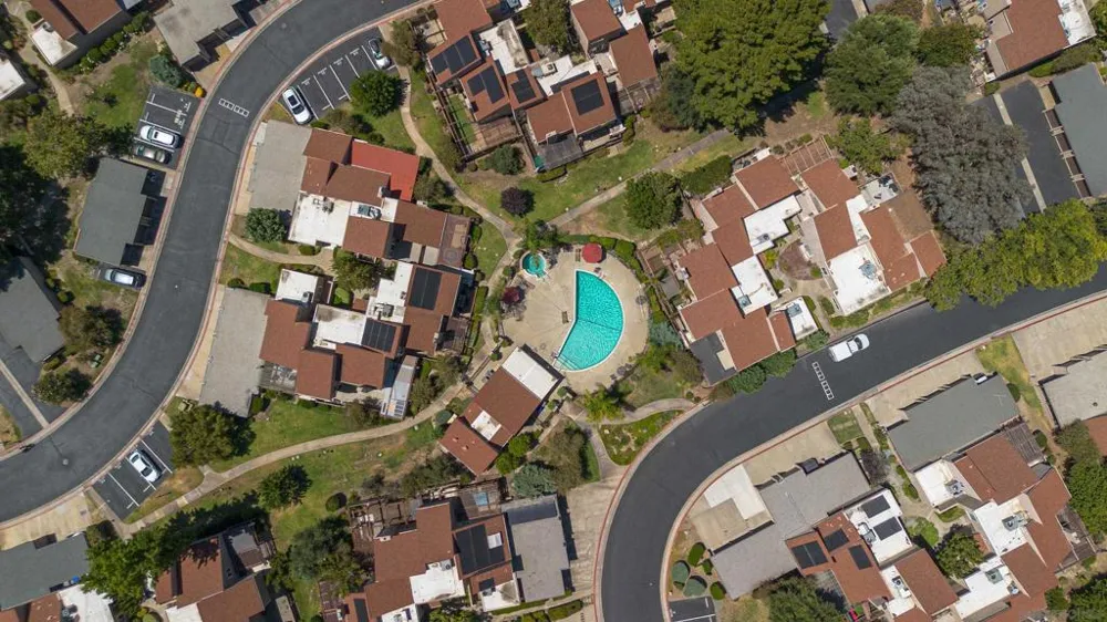 23952 Green Haven Ramona, CA 92065