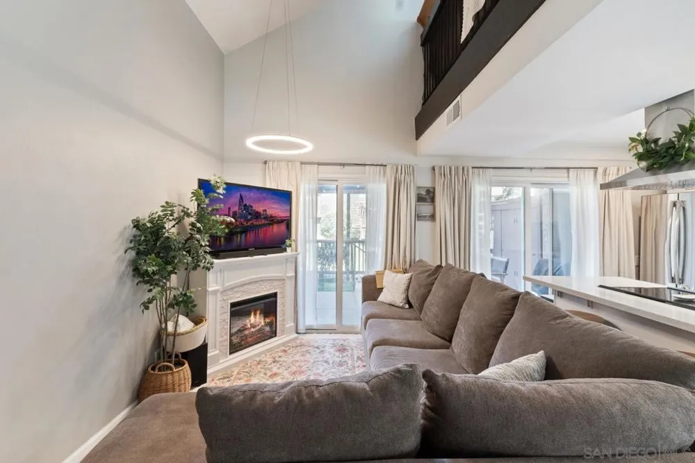 23952 Green Haven Ramona, CA 92065