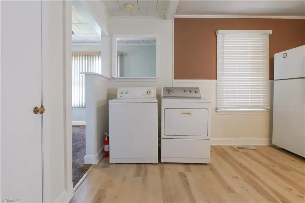 227 Albany Street Burlington, NC 27215