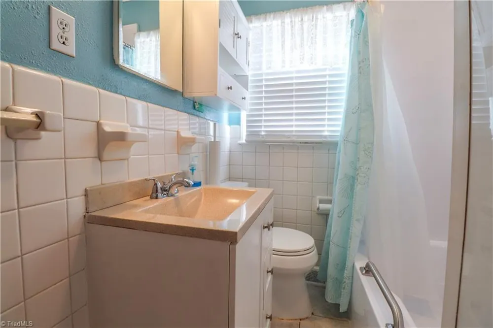 227 Albany Street Burlington, NC 27215