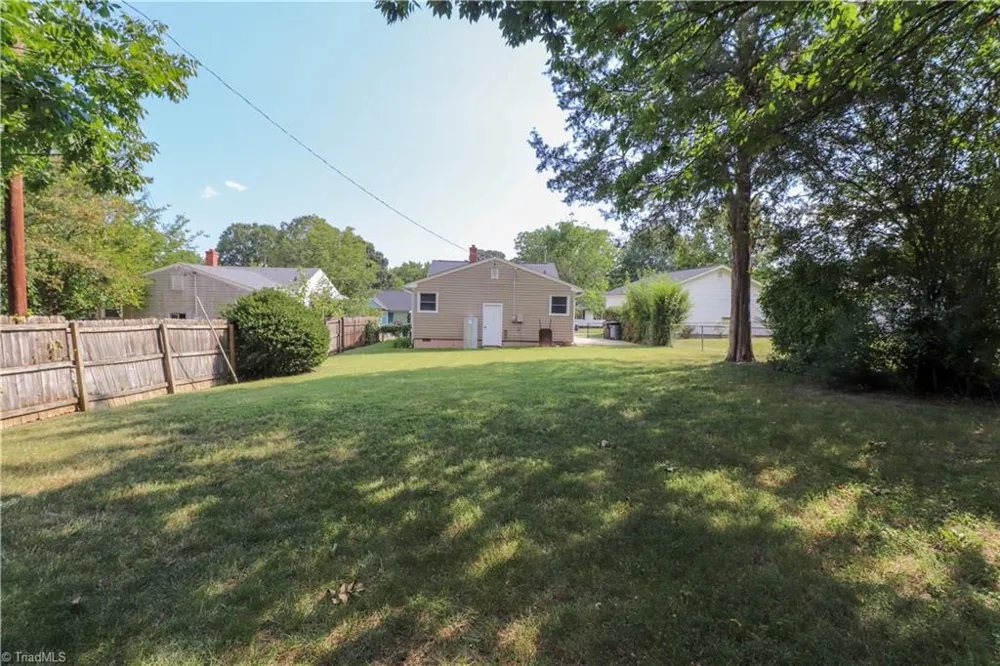 227 Albany Street Burlington, NC 27215