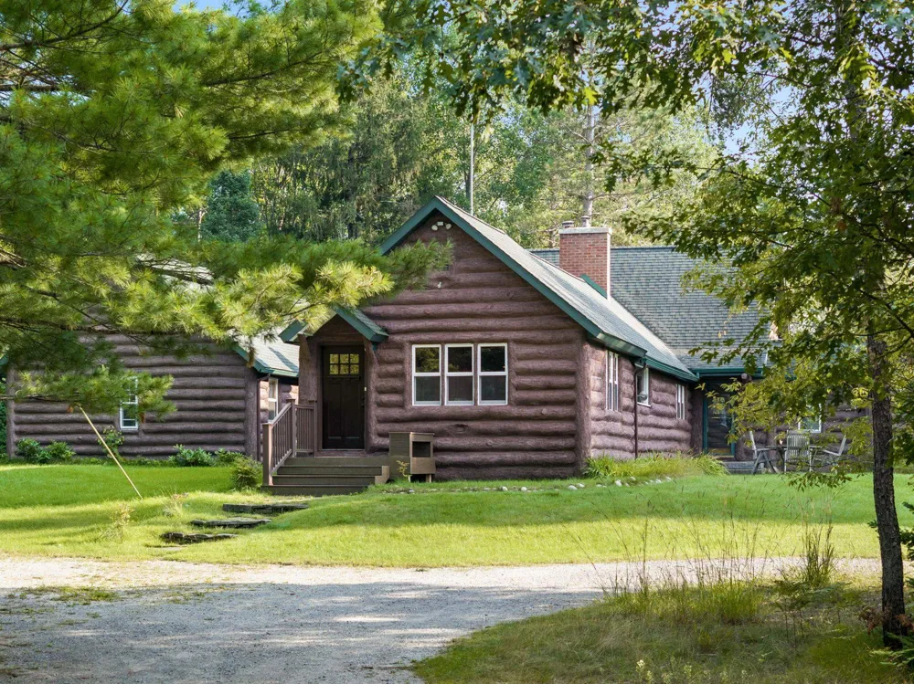 3182 Twin Pine Road Grayling Charter Township, MI 49738
