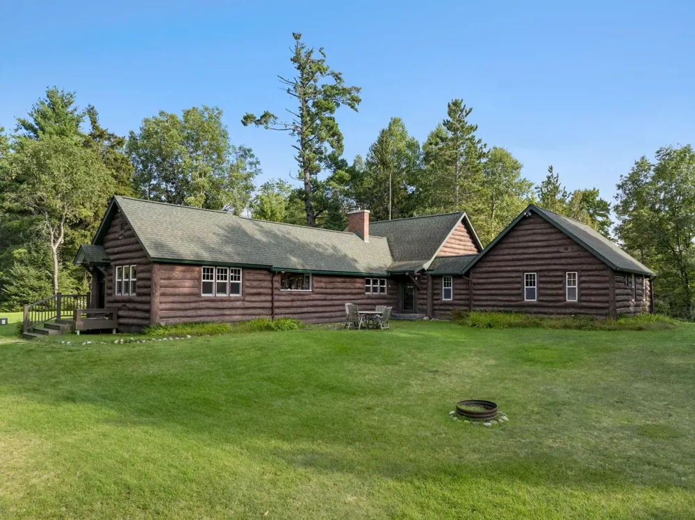 3182 Twin Pine Road Grayling Charter Township, MI 49738