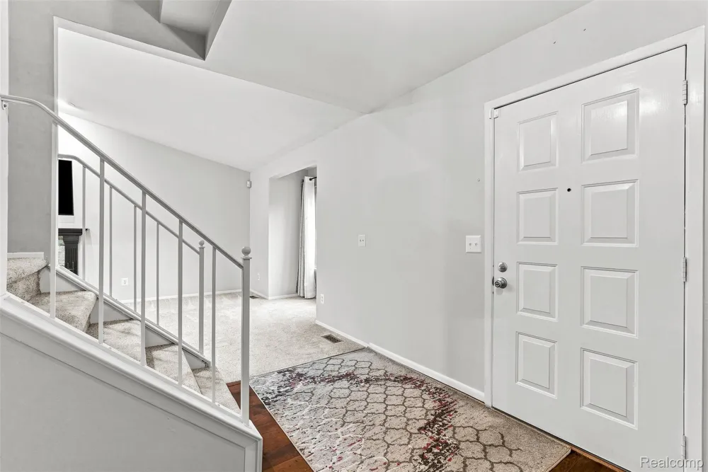 2326 Highsplint Drive Rochester Hills City, MI 48307