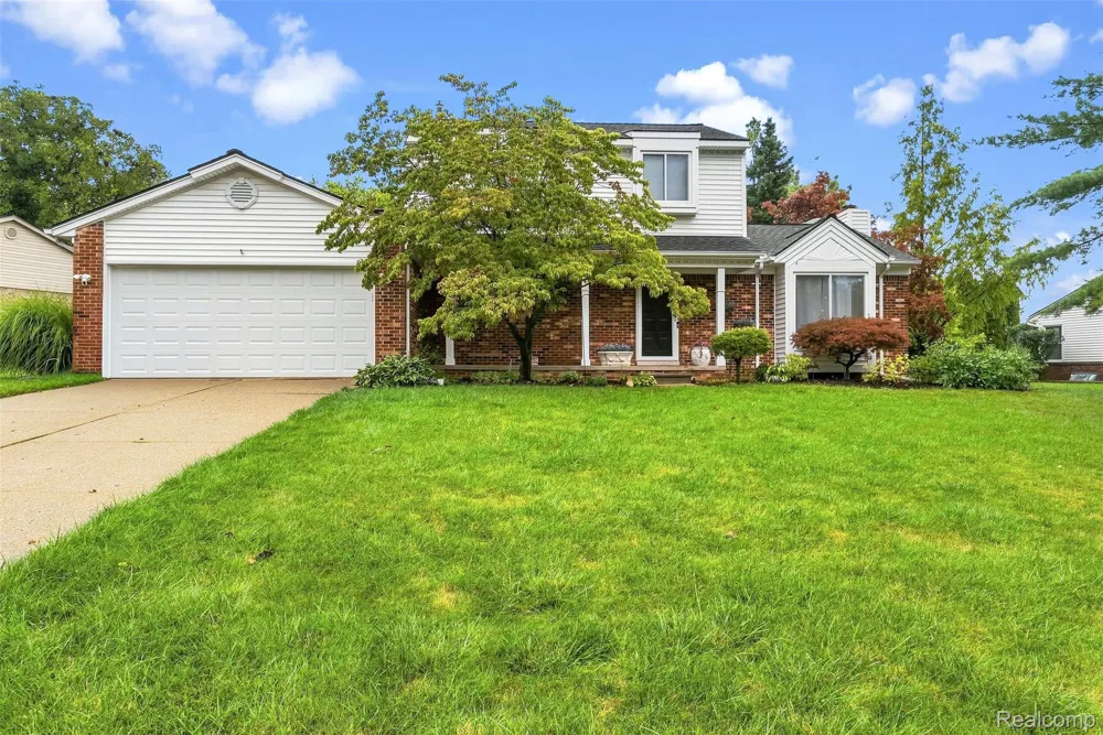 2326 Highsplint Drive Rochester Hills City, MI 48307