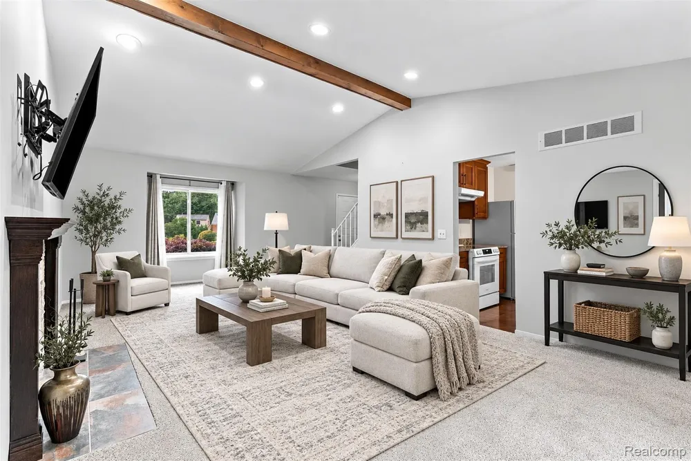 2326 Highsplint Drive Rochester Hills City, MI 48307