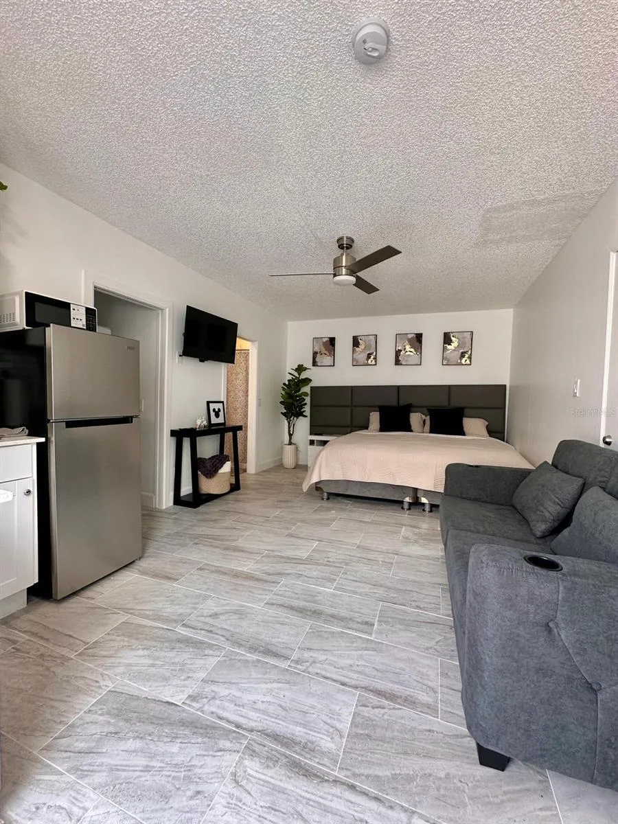 2670 OAK RUN BOULEVARD Kissimmee, FL 34744