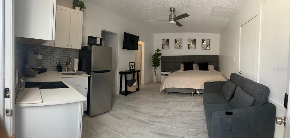 2670 OAK RUN BOULEVARD Kissimmee, FL 34744