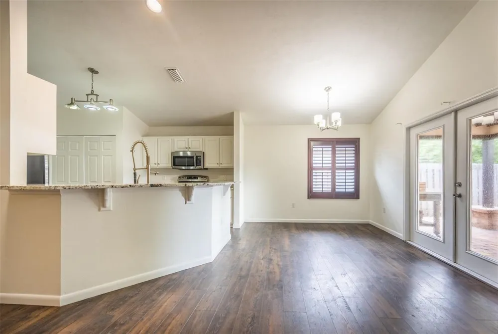 5087 NW 21ST TERRACE Gainesville, FL 32605