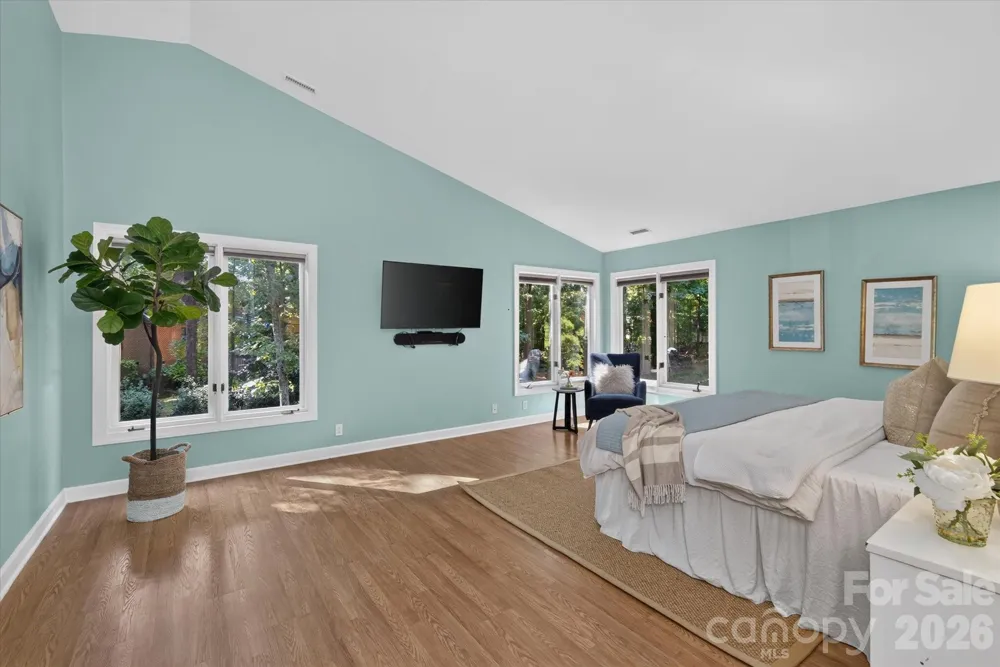 4418 Horseshoe Bend Matthews, NC 28104