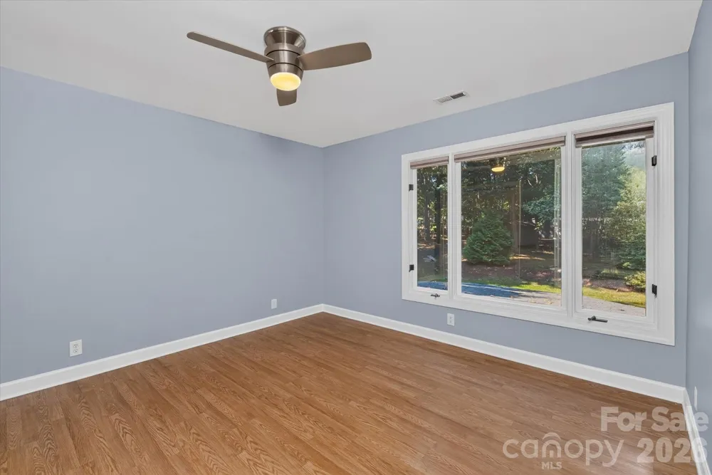 4418 Horseshoe Bend Matthews, NC 28104
