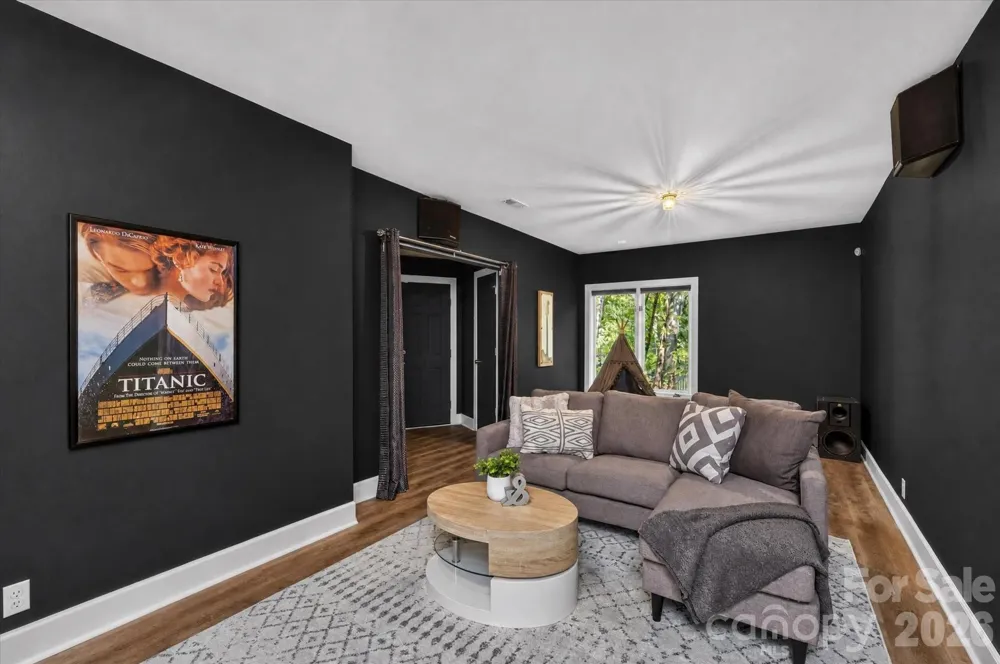 4418 Horseshoe Bend Matthews, NC 28104