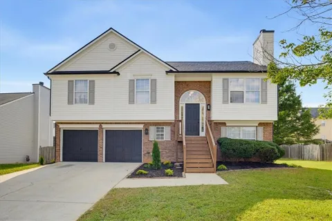 523 Bass Pointe NW