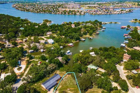 1306 Keechi Trail