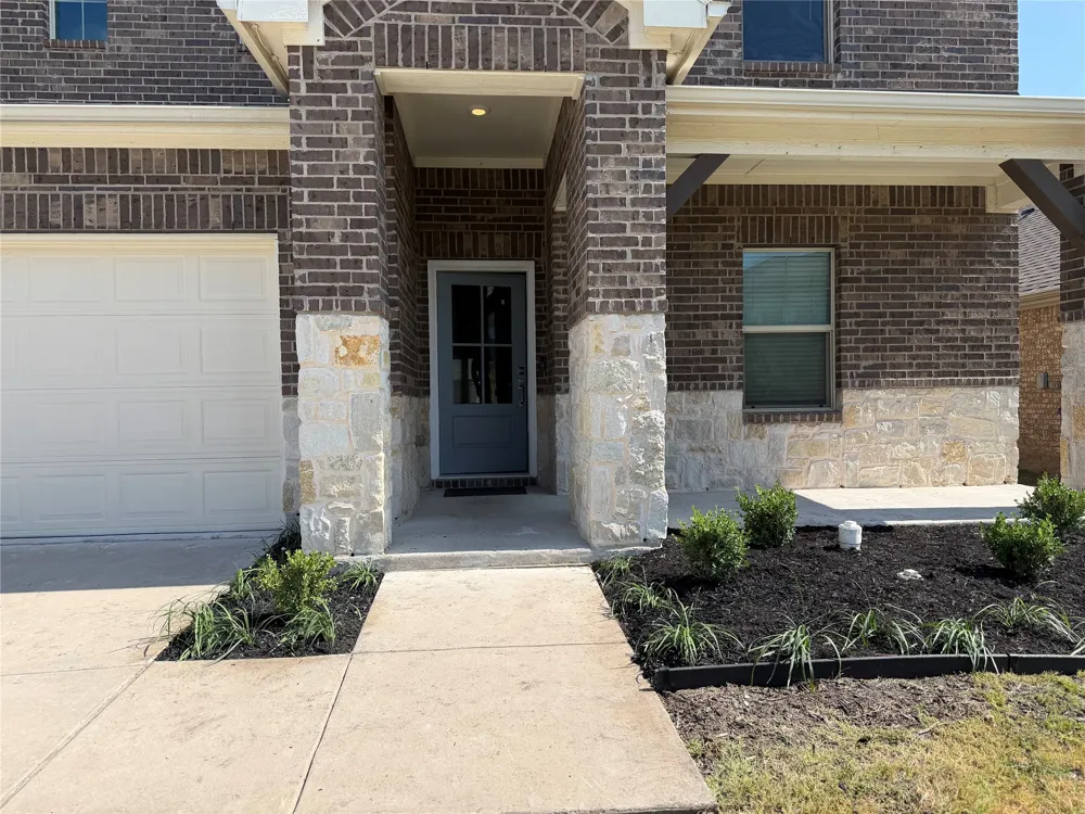 617 Fletcher Drive Fate, TX 75087