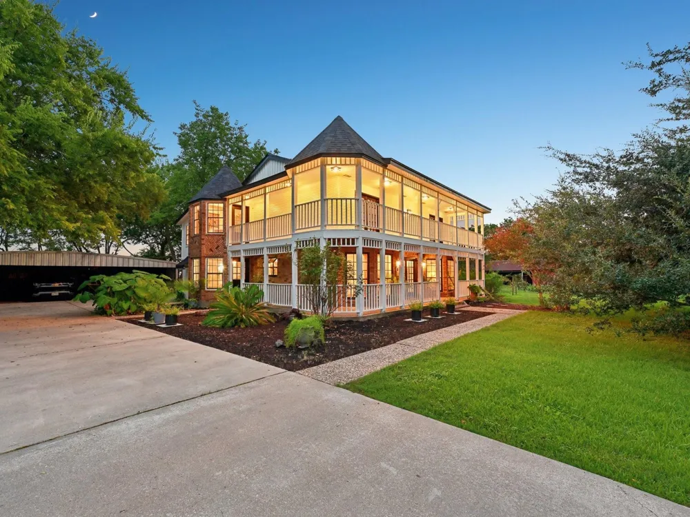 2507 Calder Drive League City, TX 77573