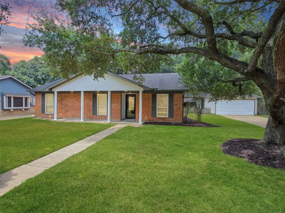 2918 Cherry Springs Drive Missouri City, TX 77459