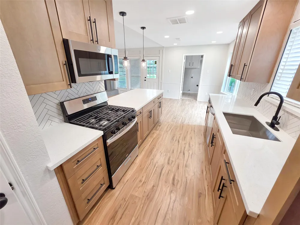 2918 Cherry Springs Drive Missouri City, TX 77459
