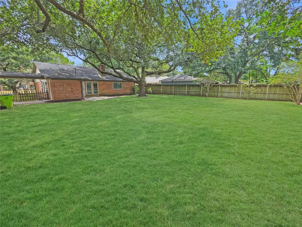 2918 Cherry Springs Drive Missouri City, TX 77459