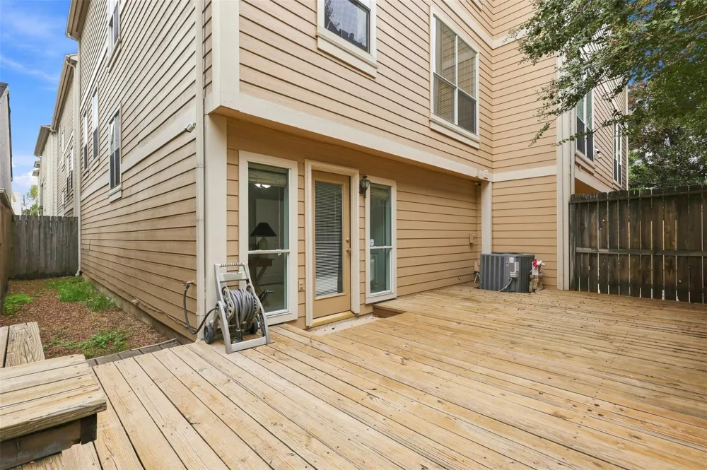 832 Cohn Street Houston, TX 77007