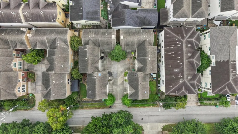 832 Cohn Street Houston, TX 77007