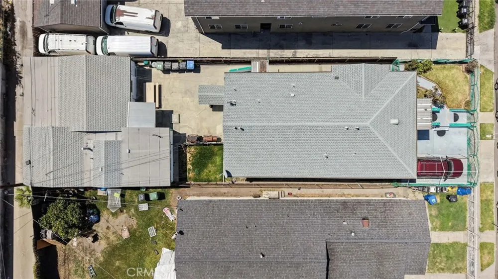 828 W 73rd Street Los Angeles, CA 90044