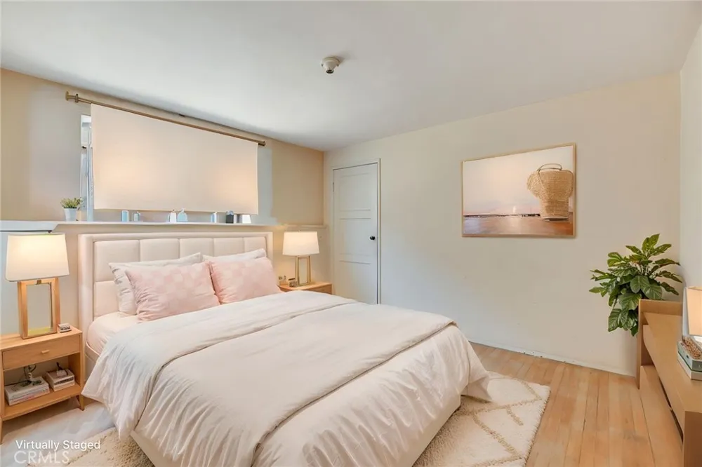 828 W 73rd Street Los Angeles, CA 90044