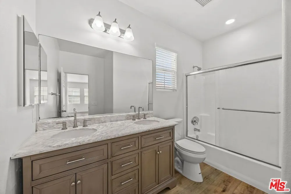15769 AGAVE AVENUE Chino, CA 91708