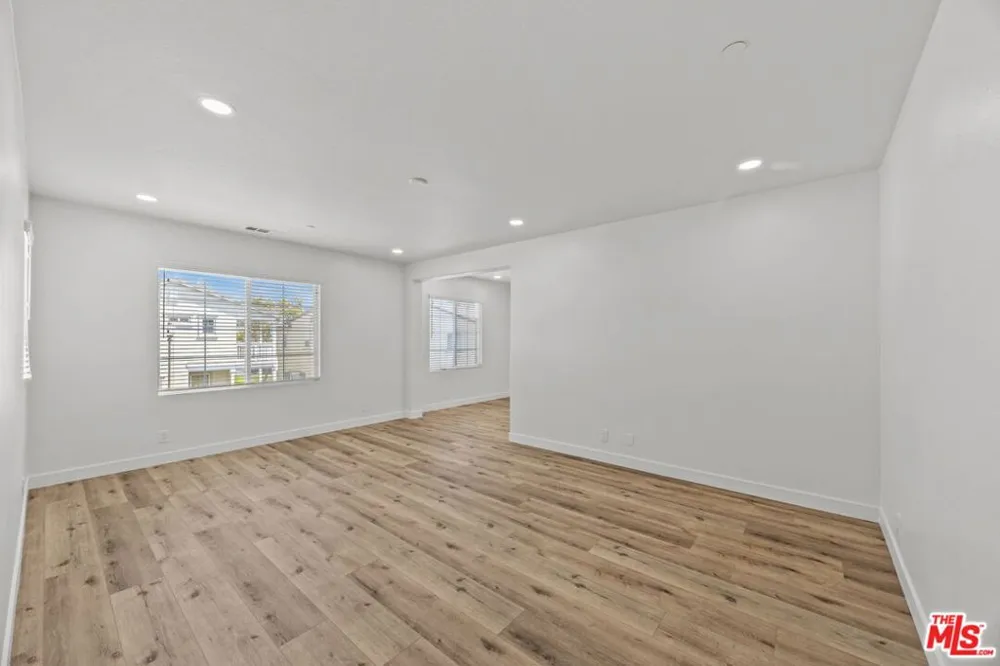 15769 AGAVE AVENUE Chino, CA 91708