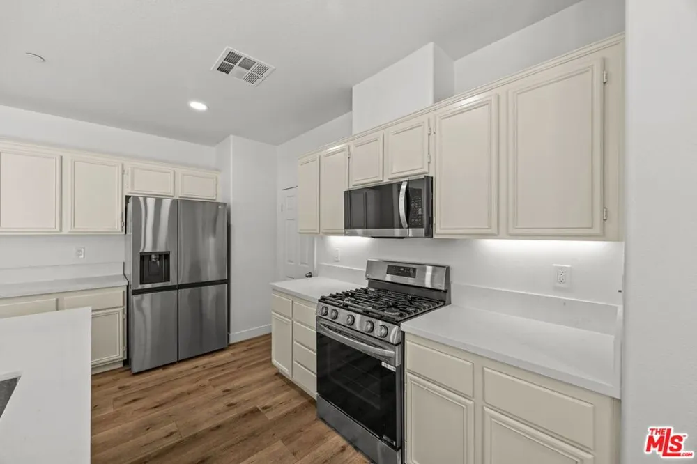 15769 AGAVE AVENUE Chino, CA 91708