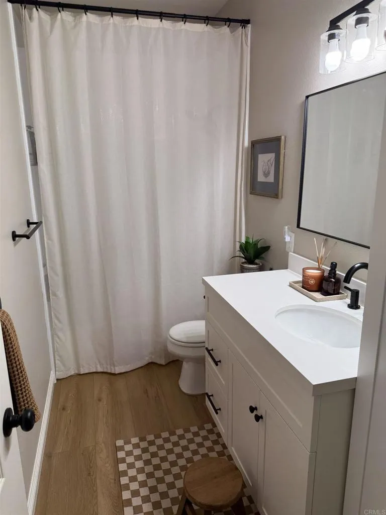 160 Belflora Way Oceanside, CA 92057