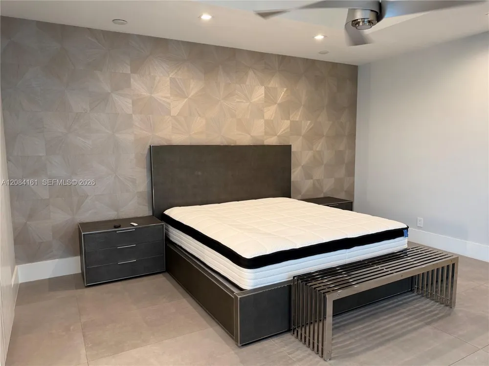 106 NE 16th Ter Fort Lauderdale, FL 33301