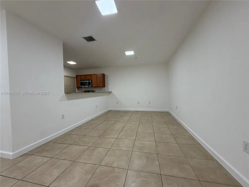 22411 SW 88th Pl #6-26 Cutler Bay, FL 33190