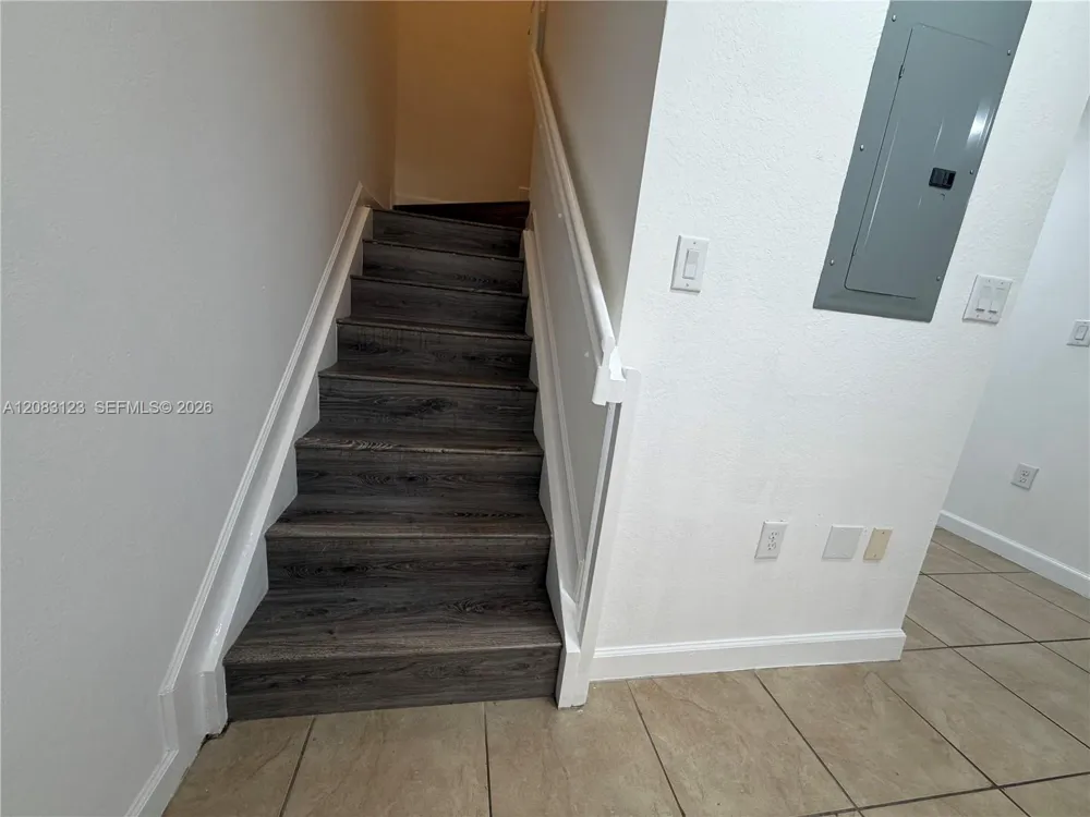 22411 SW 88th Pl #6-26 Cutler Bay, FL 33190
