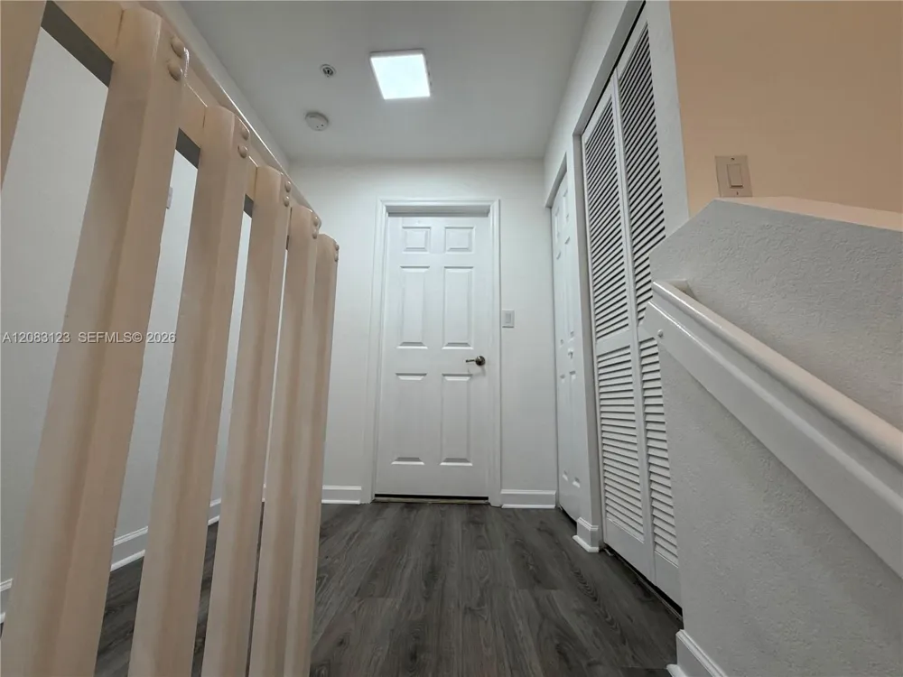 22411 SW 88th Pl #6-26 Cutler Bay, FL 33190