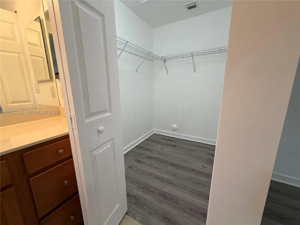 22411 SW 88th Pl #6-26 Cutler Bay, FL 33190