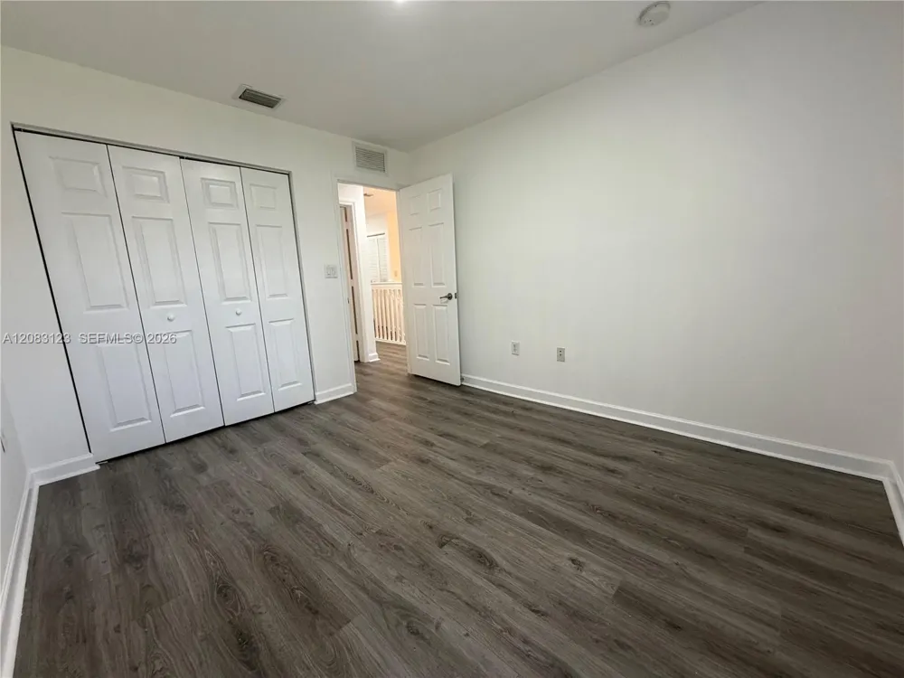 22411 SW 88th Pl #6-26 Cutler Bay, FL 33190