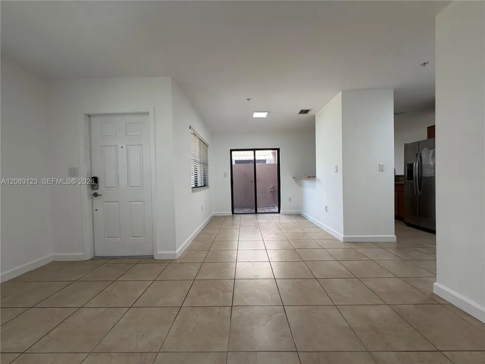 22411 SW 88th Pl #6-26 Cutler Bay, FL 33190
