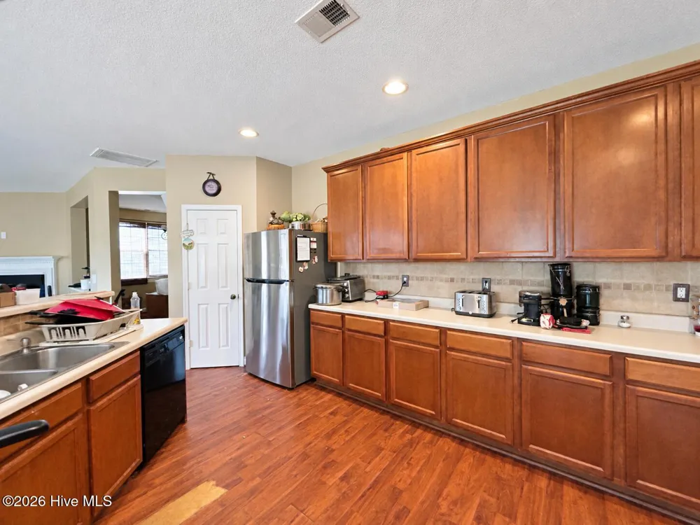6044 Ricker Road Raleigh, NC 27610