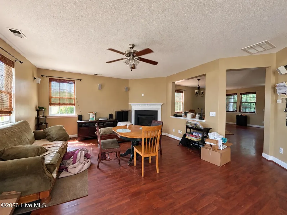 6044 Ricker Road Raleigh, NC 27610