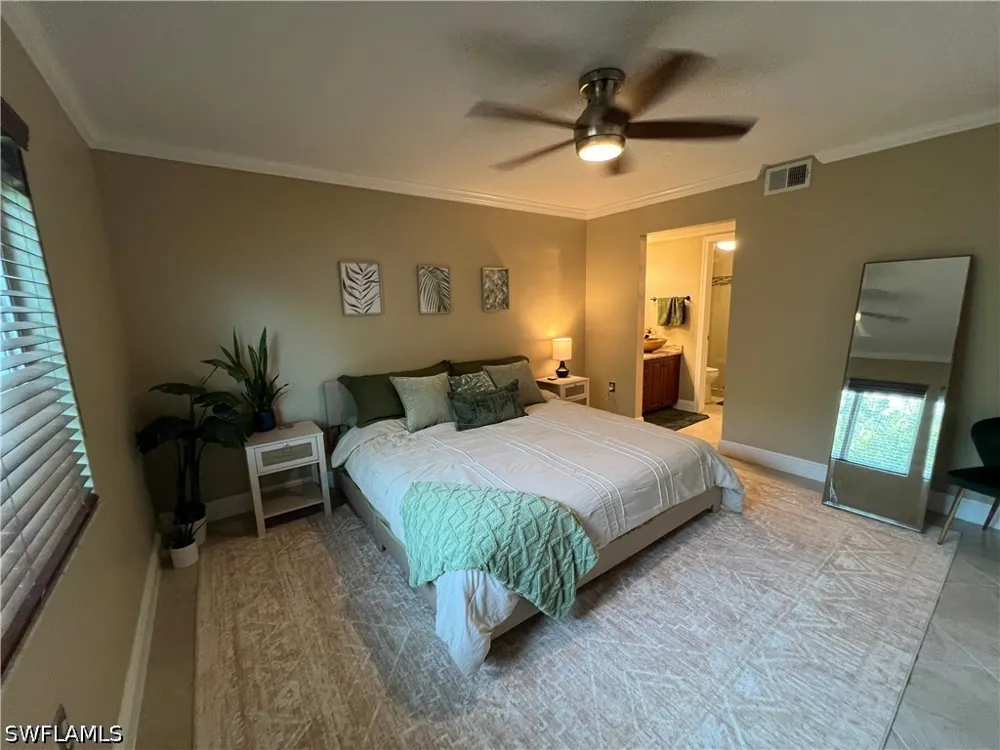 Sandpiper Bay Circle #I102 Naples, FL 34112