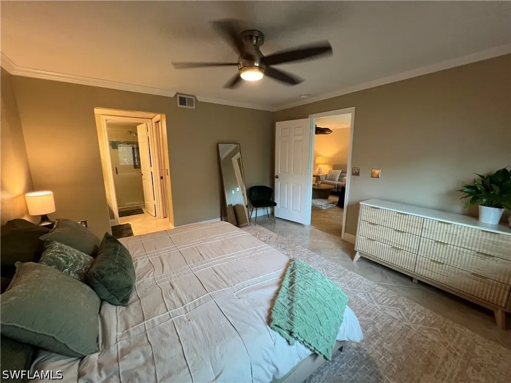 Sandpiper Bay Circle #I102 Naples, FL 34112