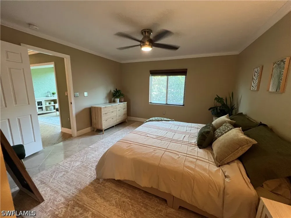 Sandpiper Bay Circle #I102 Naples, FL 34112