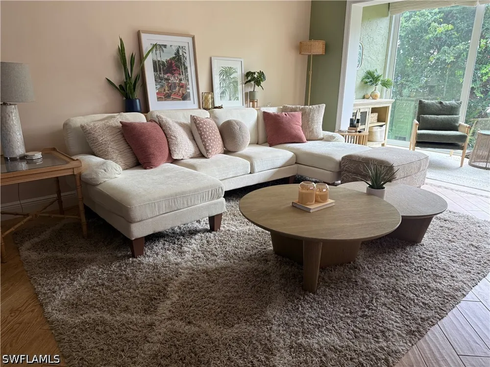 Sandpiper Bay Circle #I102 Naples, FL 34112