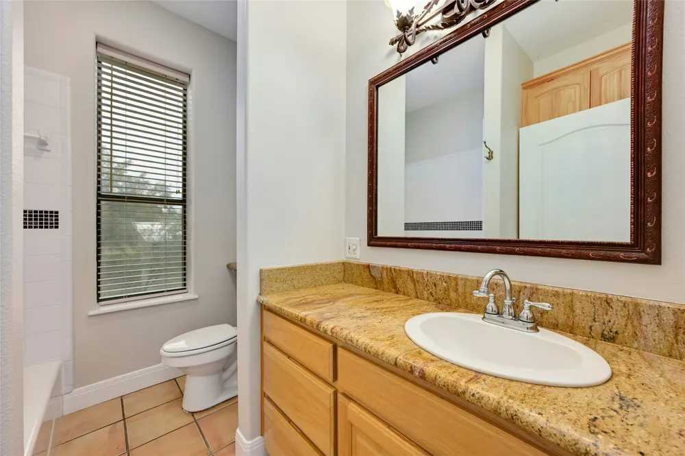 1118 Rustic Lane Spicewood, TX 78669