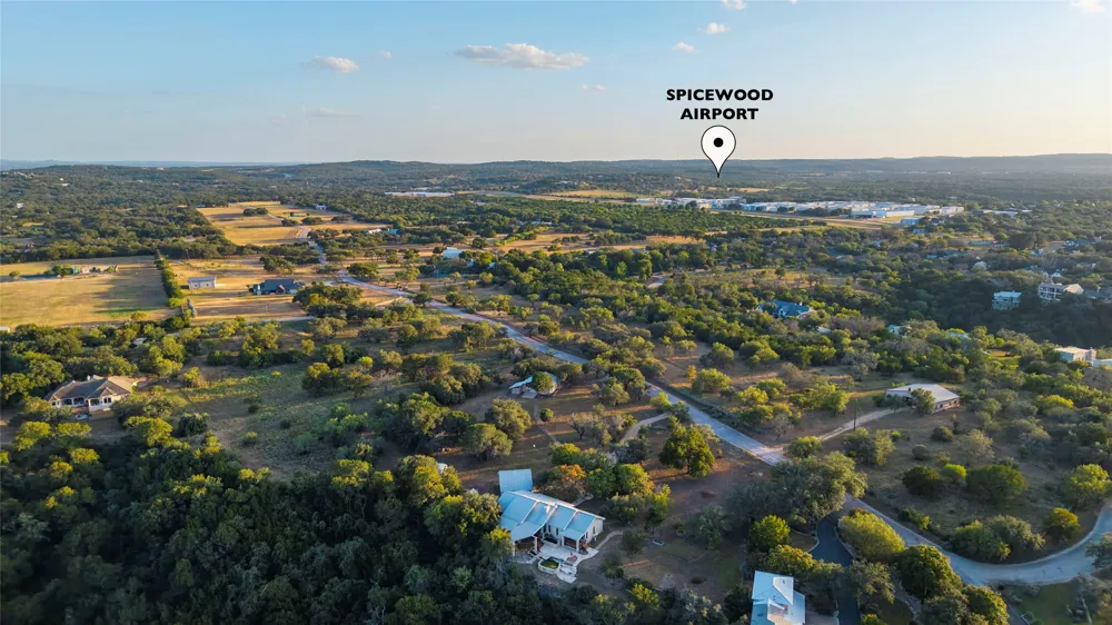 1118 Rustic Lane Spicewood, TX 78669