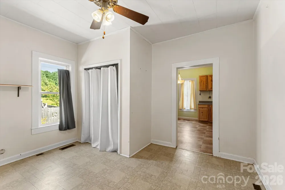466 Miller Avenue Marion, NC 28752